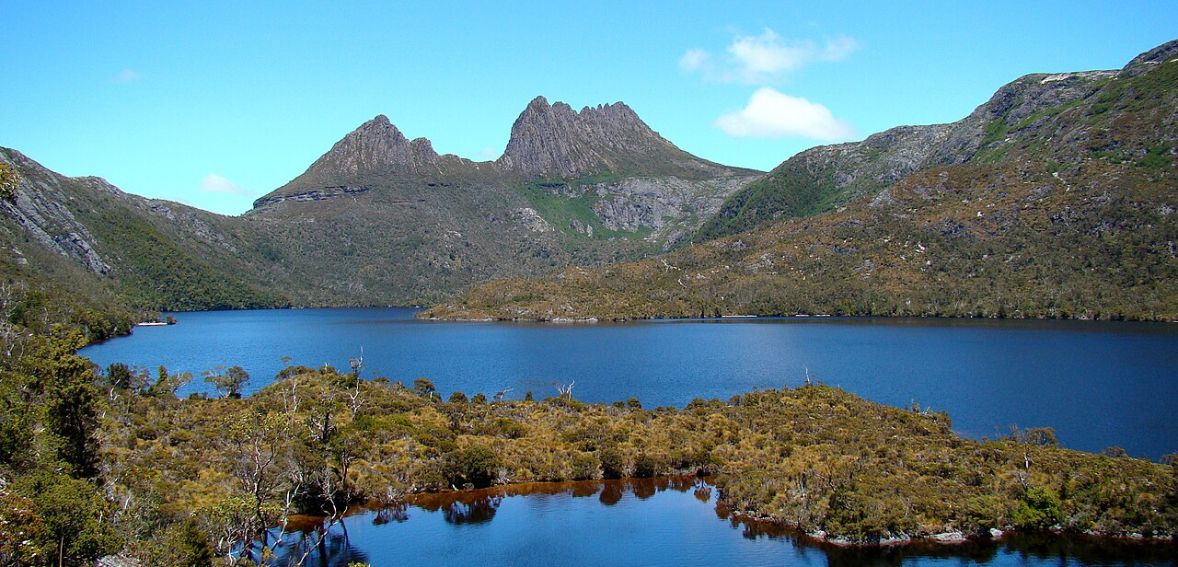 Cradle Mountain reflected in Dove Lake, Tasmania