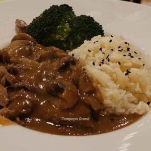 Eating in Singapore – Best Russian Food @ Shashlik