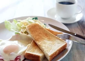 eating-in-shinjuku-i-breakfast-coffee-dessert